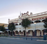 Criterion Hotel Warwick - Schoolies Week Accommodation