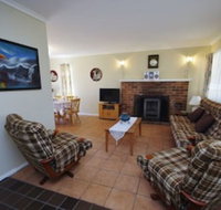 Fravent House - Schoolies Week Accommodation