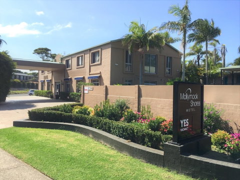 Mollymook Shores Motel And Conference Centre - Schoolies Week Accommodation 0