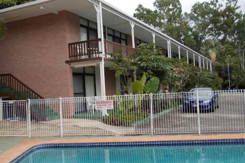 The Islands Inn Motel - Schoolies Week Accommodation 3