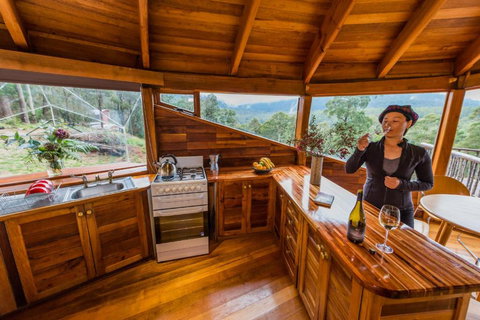 The Roundhouse - Schoolies Week Accommodation 6