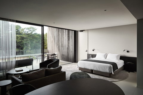 Jackalope Hotel - Schoolies Week Accommodation 4