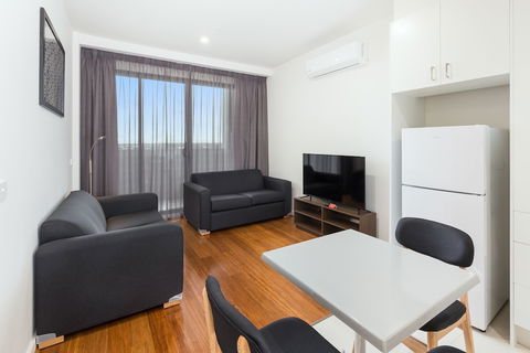 City Edge Dandenong Apartment Hotel - Schoolies Week Accommodation 2
