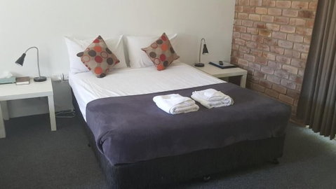 Coomera Motor Inn - Schoolies Week Accommodation 5
