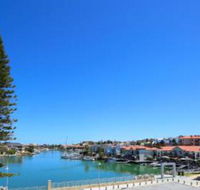 Studio Style Mindarie Marina - Schoolies Week Accommodation