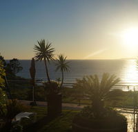 Boutique Stays Hidden Sanctuary - Schoolies Week Accommodation