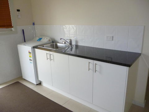 The Beach House - Schoolies Week Accommodation 5