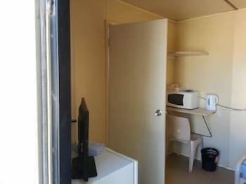 A1 Cabins Ceduna - Schoolies Week Accommodation 6