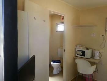 A1 Cabins Ceduna - Schoolies Week Accommodation 4