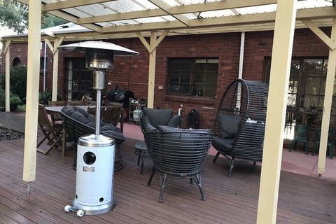 Helen's Homestead - Schoolies Week Accommodation 5