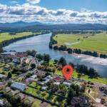 Moruya Holiday House - Schoolies Week Accommodation 0