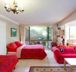 Beach Haven Studio - Schoolies Week Accommodation