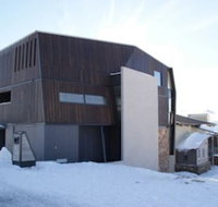 Mink - Schoolies Week Accommodation