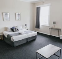 General Roberts Hotel - Schoolies Week Accommodation