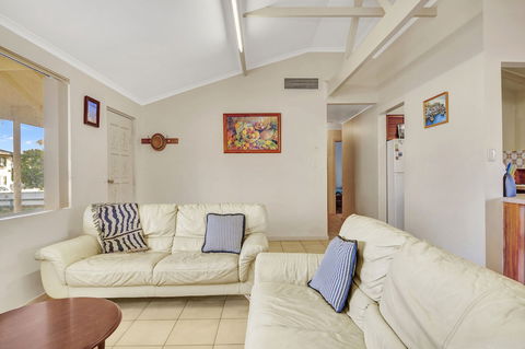 Break Away - Schoolies Week Accommodation 5