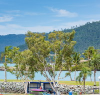 Montipora on the Waterfront - Schoolies Week Accommodation