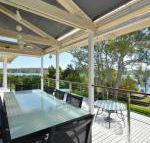 Morisset Bay Waterfront Views Lake House looking over Trinity Marina - Schoolies Week Accommodation