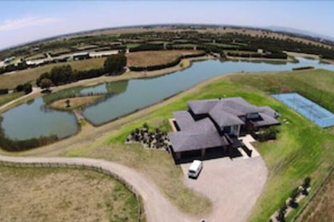 Jolong Park Clubhouse - Schoolies Week Accommodation 1