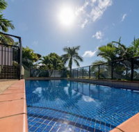 Paradise Penthouse at Waves - Schoolies Week Accommodation