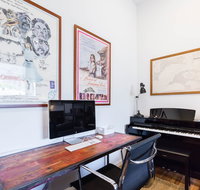 MURRAY 1BDR Fitzroy Apartment - Schoolies Week Accommodation