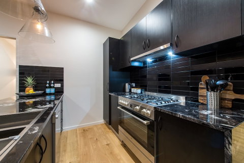 Bundaleer Home - Schoolies Week Accommodation 5