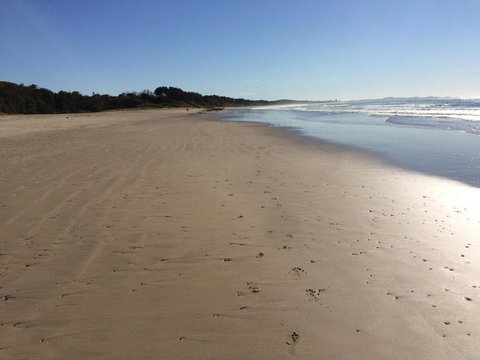 Tallowood Beachfront Cottage - Schoolies Week Accommodation 5