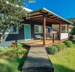 Tallowood beachfront cottage - Schoolies Week Accommodation