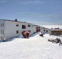 Lawlers 32 - Schoolies Week Accommodation