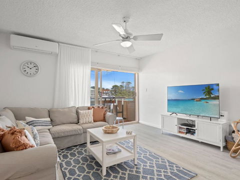 Cumbernauld #12 12 / 12 Terrigal Esp Terrigal - Schoolies Week Accommodation 6