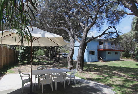 Prevelly Escape - Schoolies Week Accommodation 3