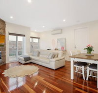 Beyond Bliss - Guesthouse 2 - Schoolies Week Accommodation