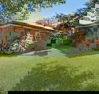 Merrivale Nut Groves - Schoolies Week Accommodation