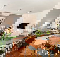 BOUTIQUE STAYS - Sandy Breeze 3 - Schoolies Week Accommodation