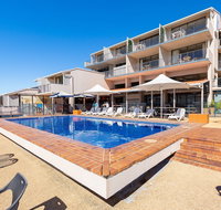 Ocean Views 49 - Schoolies Week Accommodation