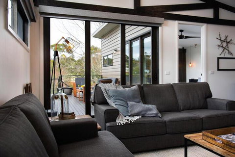 Halcyon - Schoolies Week Accommodation 5