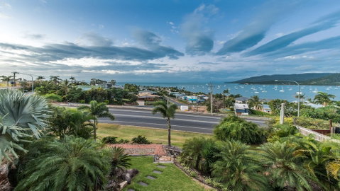 Hayman Views - Schoolies Week Accommodation 4