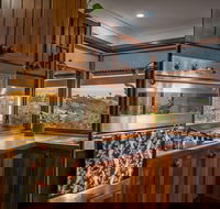 Glen Mervyn Lodge - Schoolies Week Accommodation