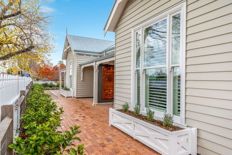 Grandview Accommodation - The Elm Tree Apartments - Schoolies Week Accommodation 3