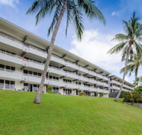 Beachfront Frangipani Apartments - Schoolies Week Accommodation