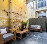 Isla 2BDR Fitzroy Apartment - Schoolies Week Accommodation