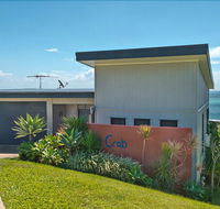 Blue Crab Beach House - Schoolies Week Accommodation