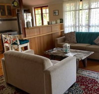 Boonah Cottage - Schoolies Week Accommodation