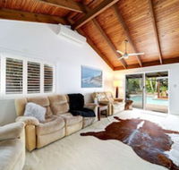 Best Location Welcoming Home - Schoolies Week Accommodation