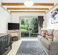 Kayena Studio - Schoolies Week Accommodation