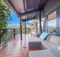 The Treehouse - Schoolies Week Accommodation