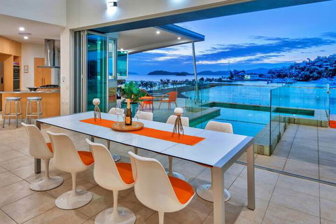Pavillions Penthouse 25 Hamilton Island - Schoolies Week Accommodation 1