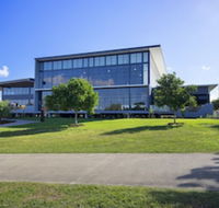 Lake Kawana Accommodation - Schoolies Week Accommodation