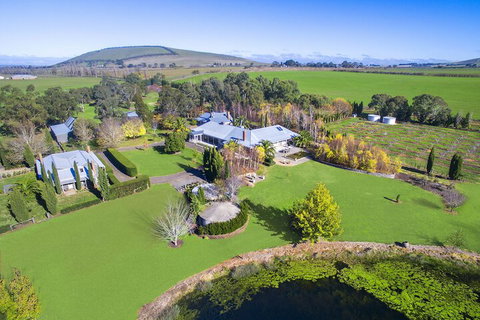 Orchards At Spring Vale Farm - Schoolies Week Accommodation 3