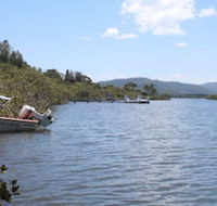 Waters Edge - Schoolies Week Accommodation