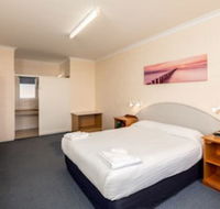 Blue Seas Motel - Schoolies Week Accommodation